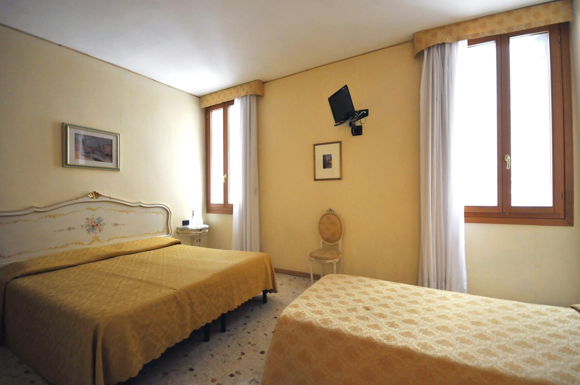 Hotel Ca' Leon D'Oro Venedig Exterior foto